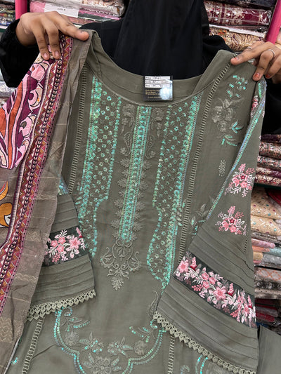 Premium Karachi suit 545