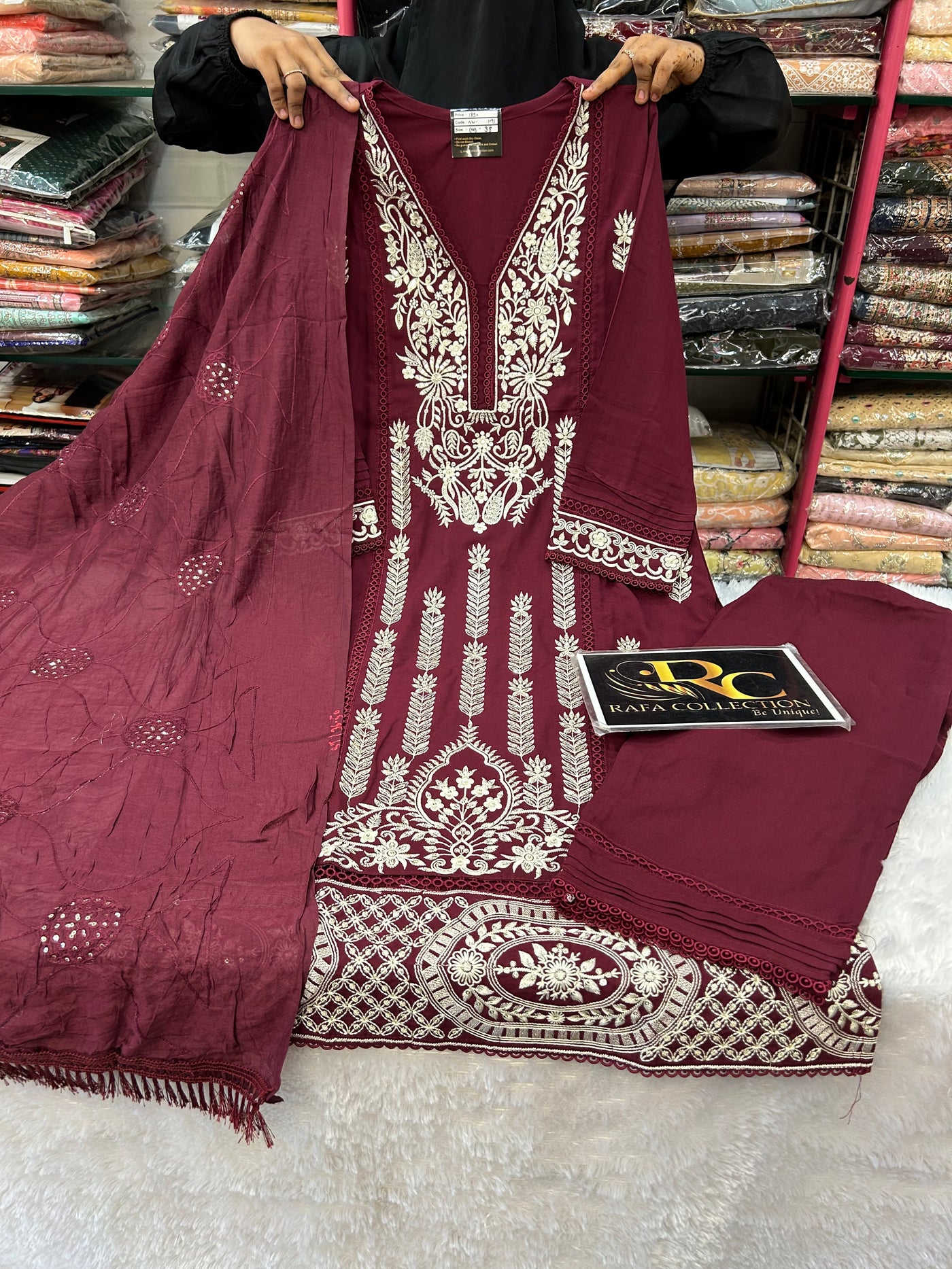 Premium Karachi suit 1081