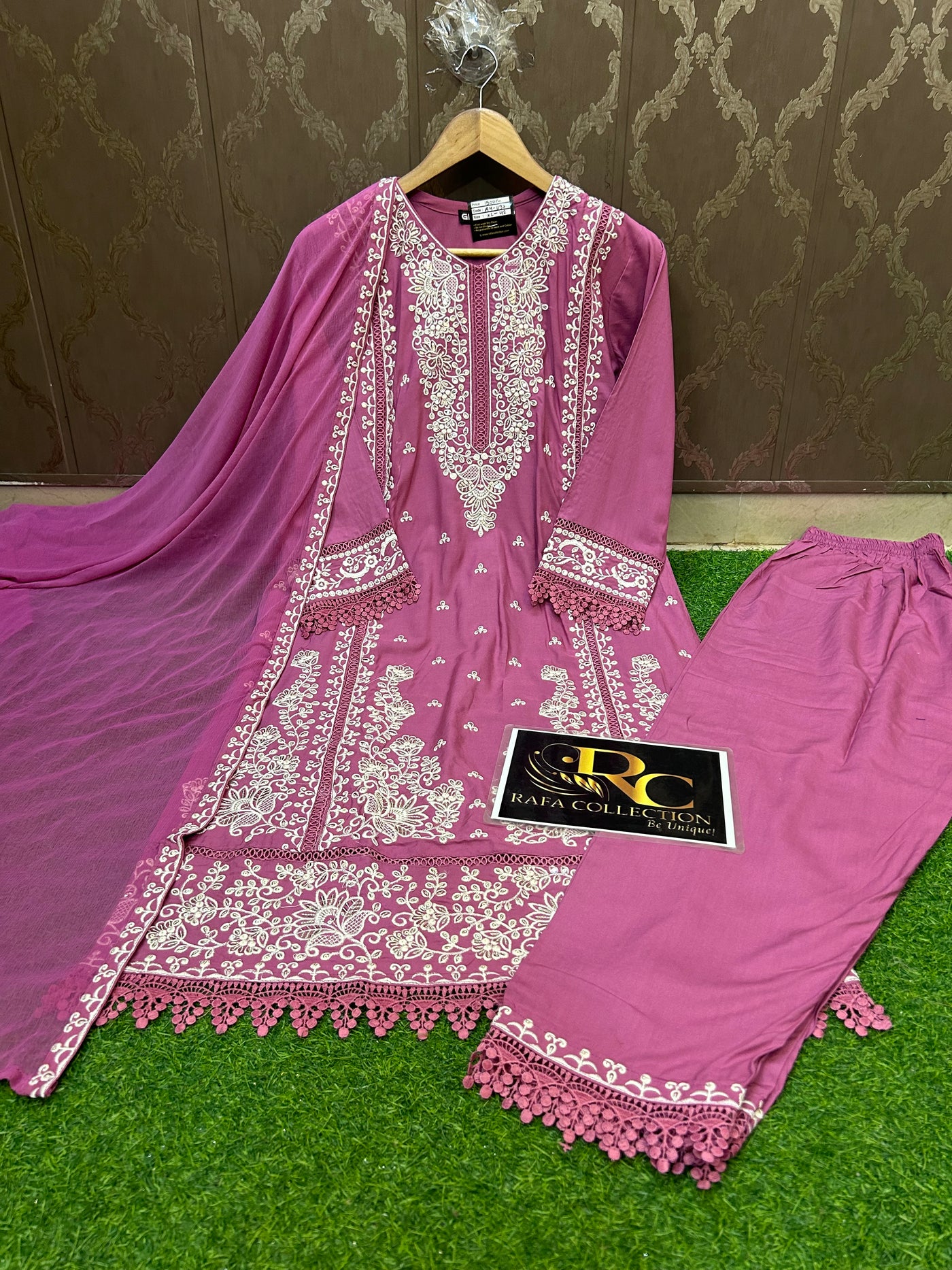 Pakistani Formals1137