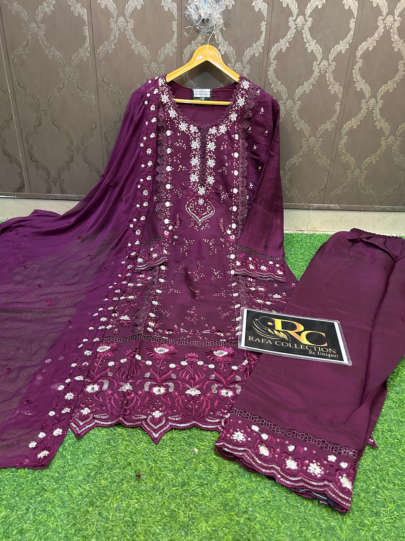 Pakistani Suit 1140