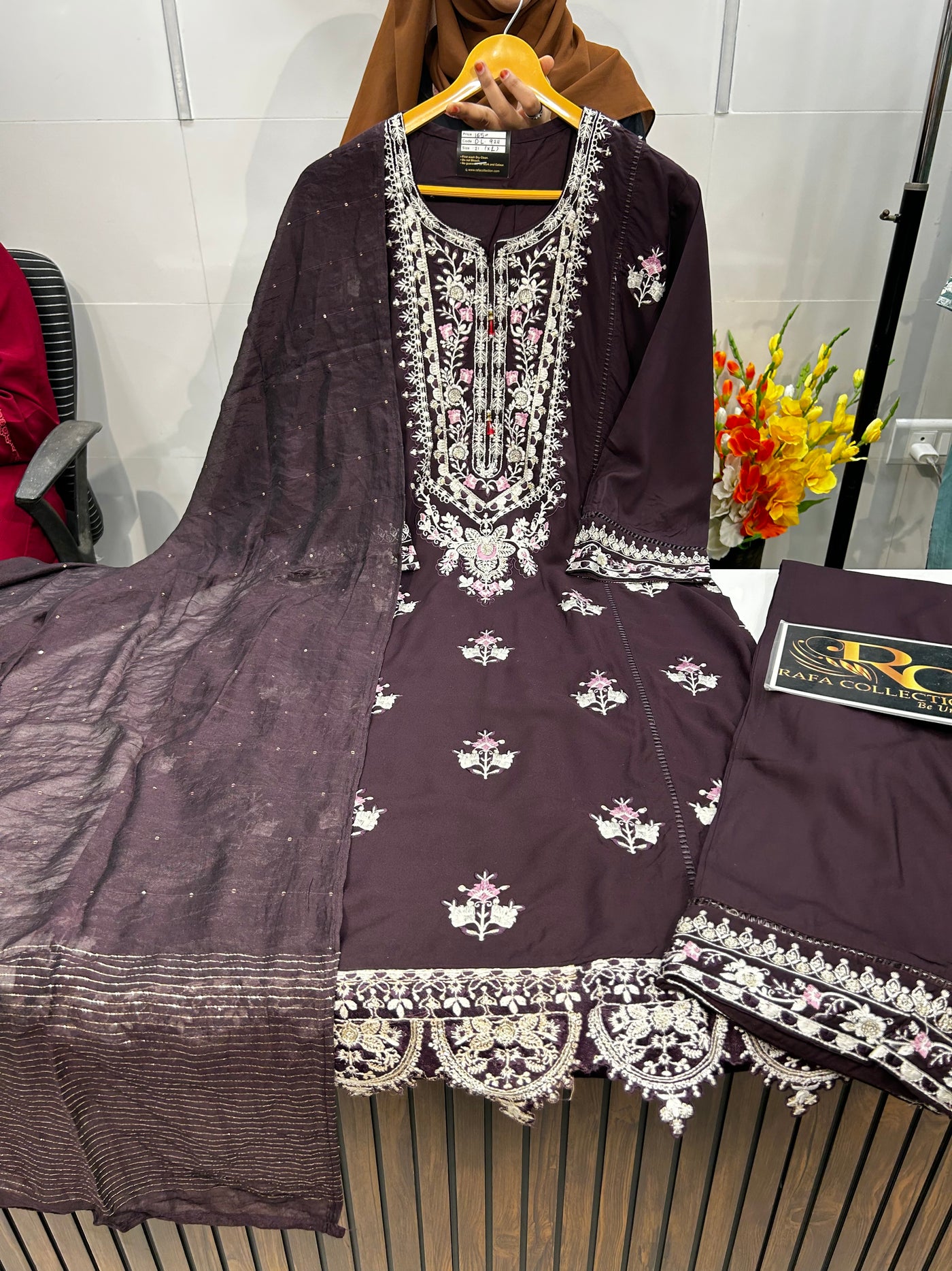 Pakistani Suit 924