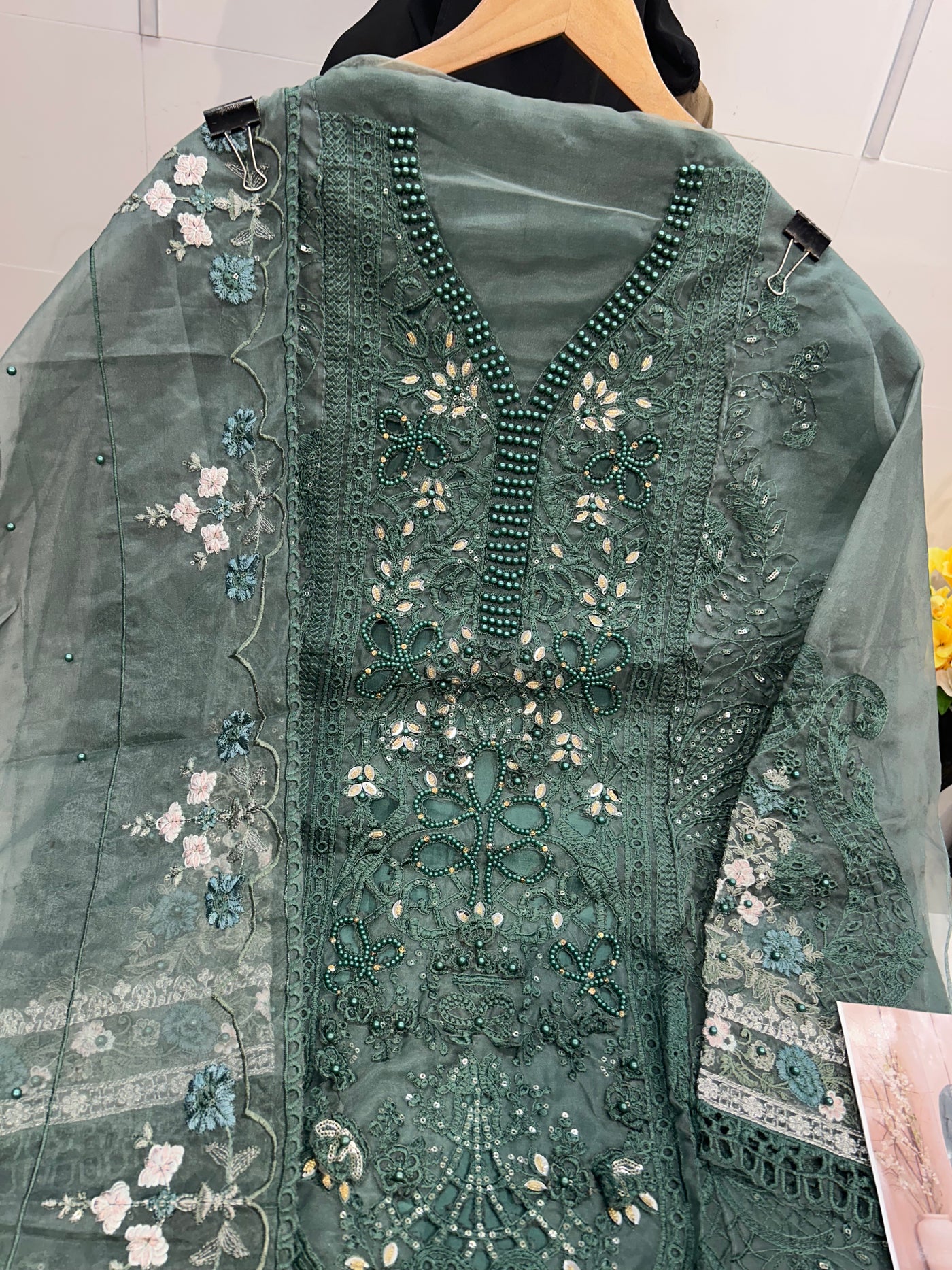 Pakistani cutwork suit 1648