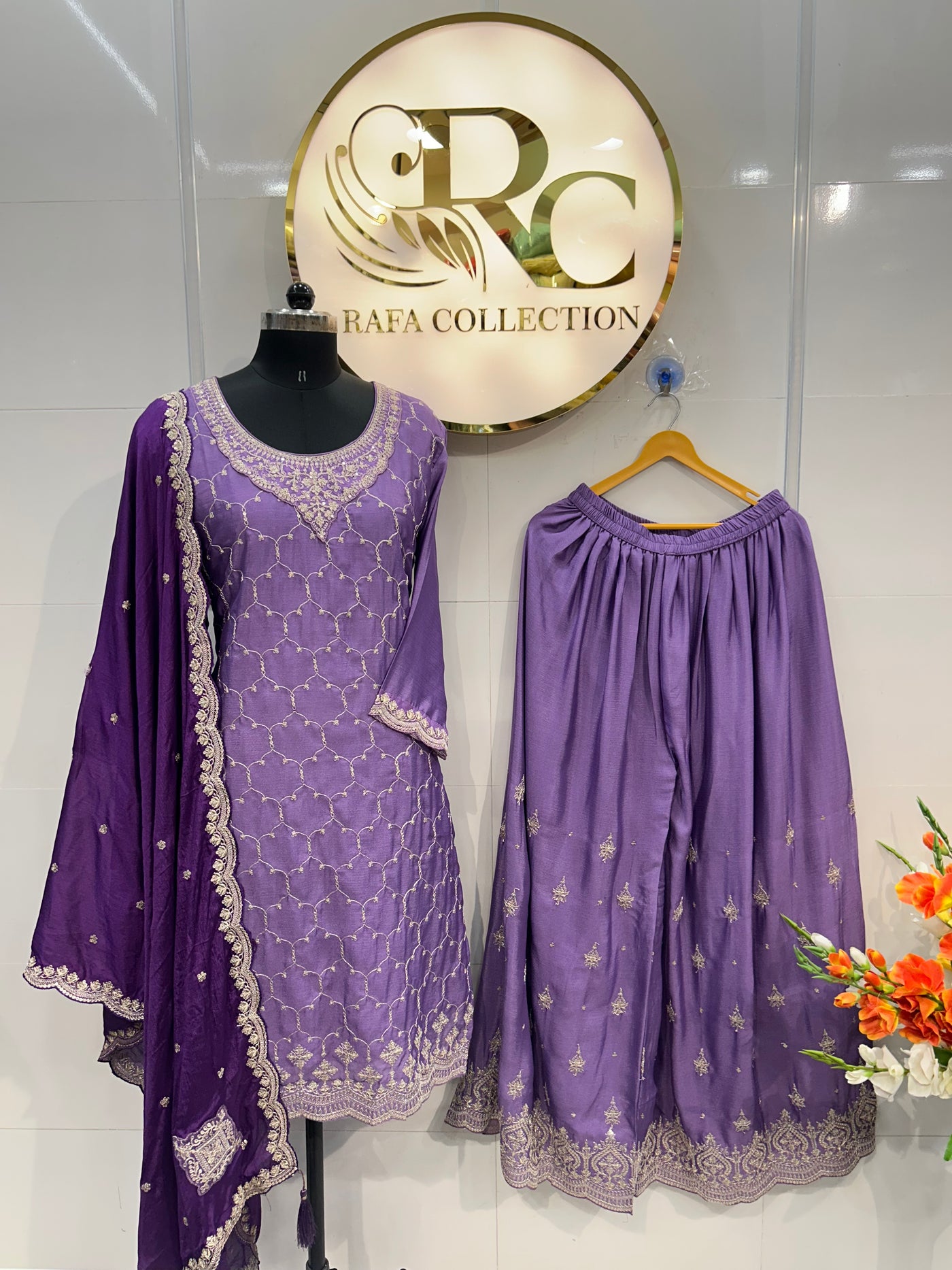 Rangrasiya Palazzo Set 1537