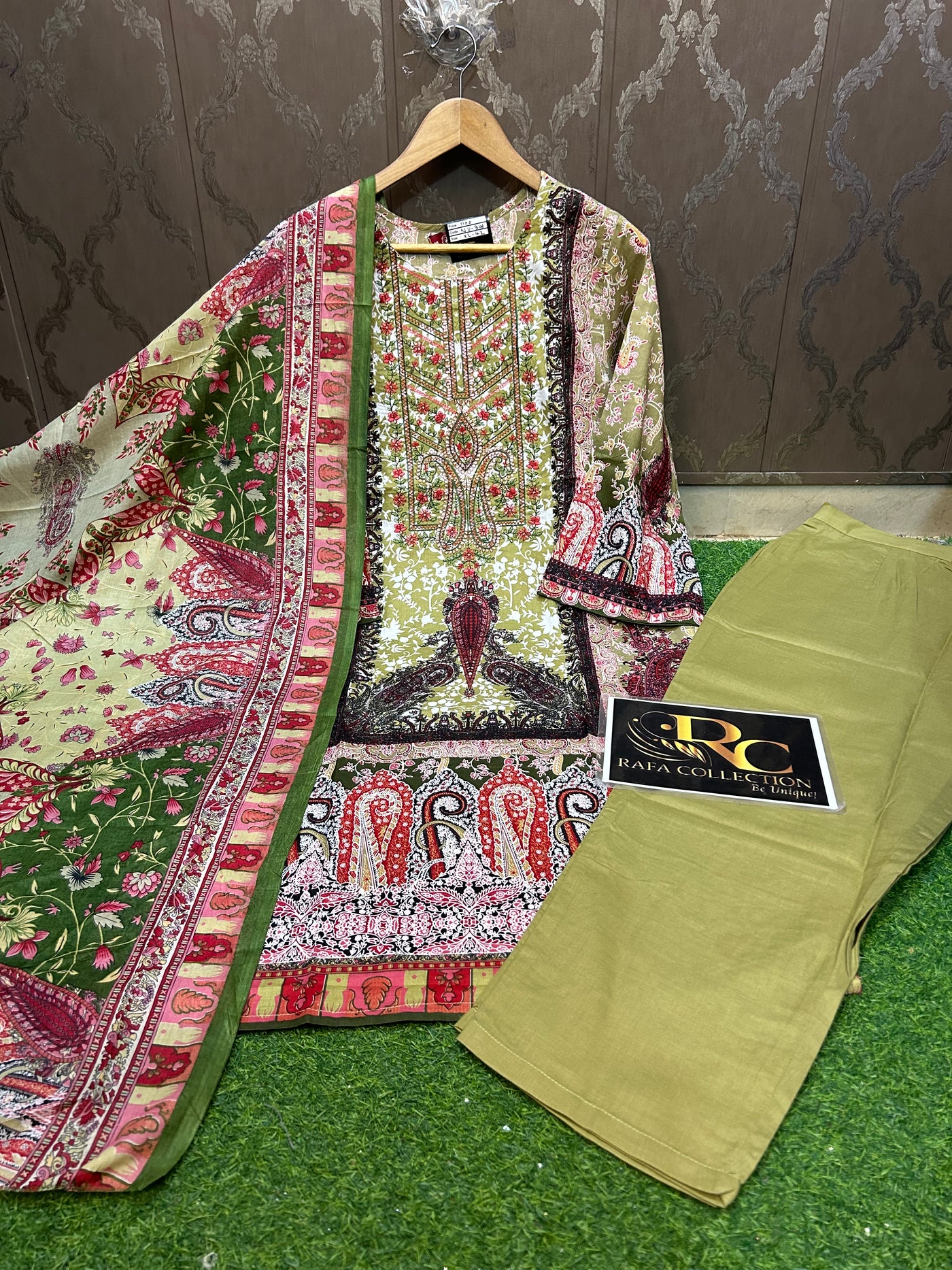 Pakistani Embroidered collection 3001