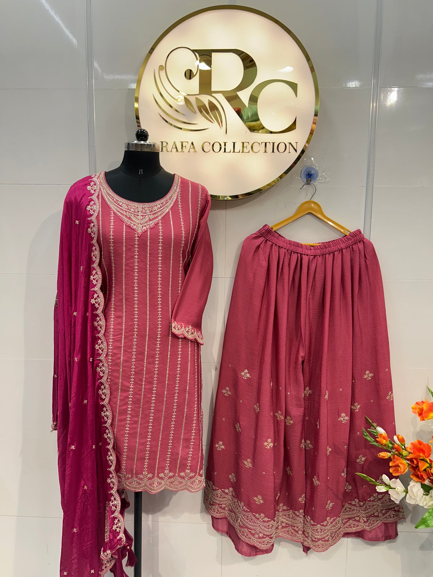 Rangrasiya Palazzo Set 1537