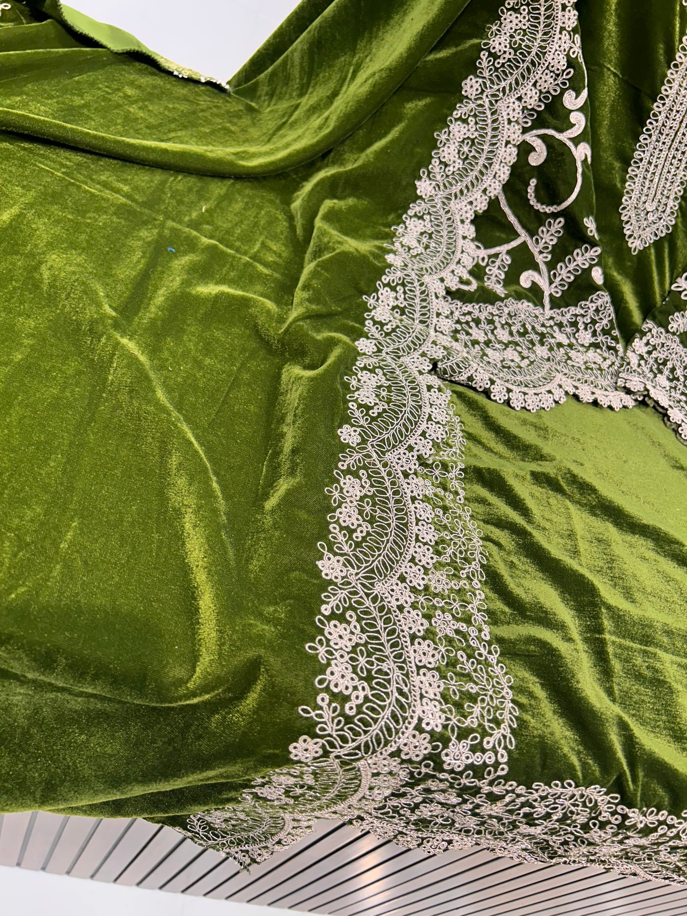 Velvet Pakistani suits 1531