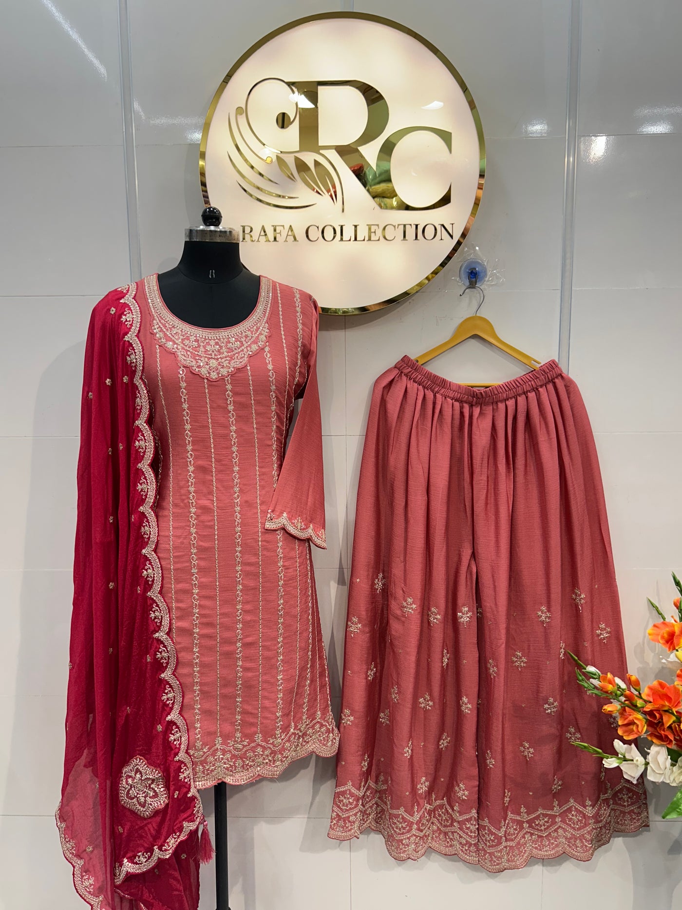 Rangrasiya Palazzo Set 1537