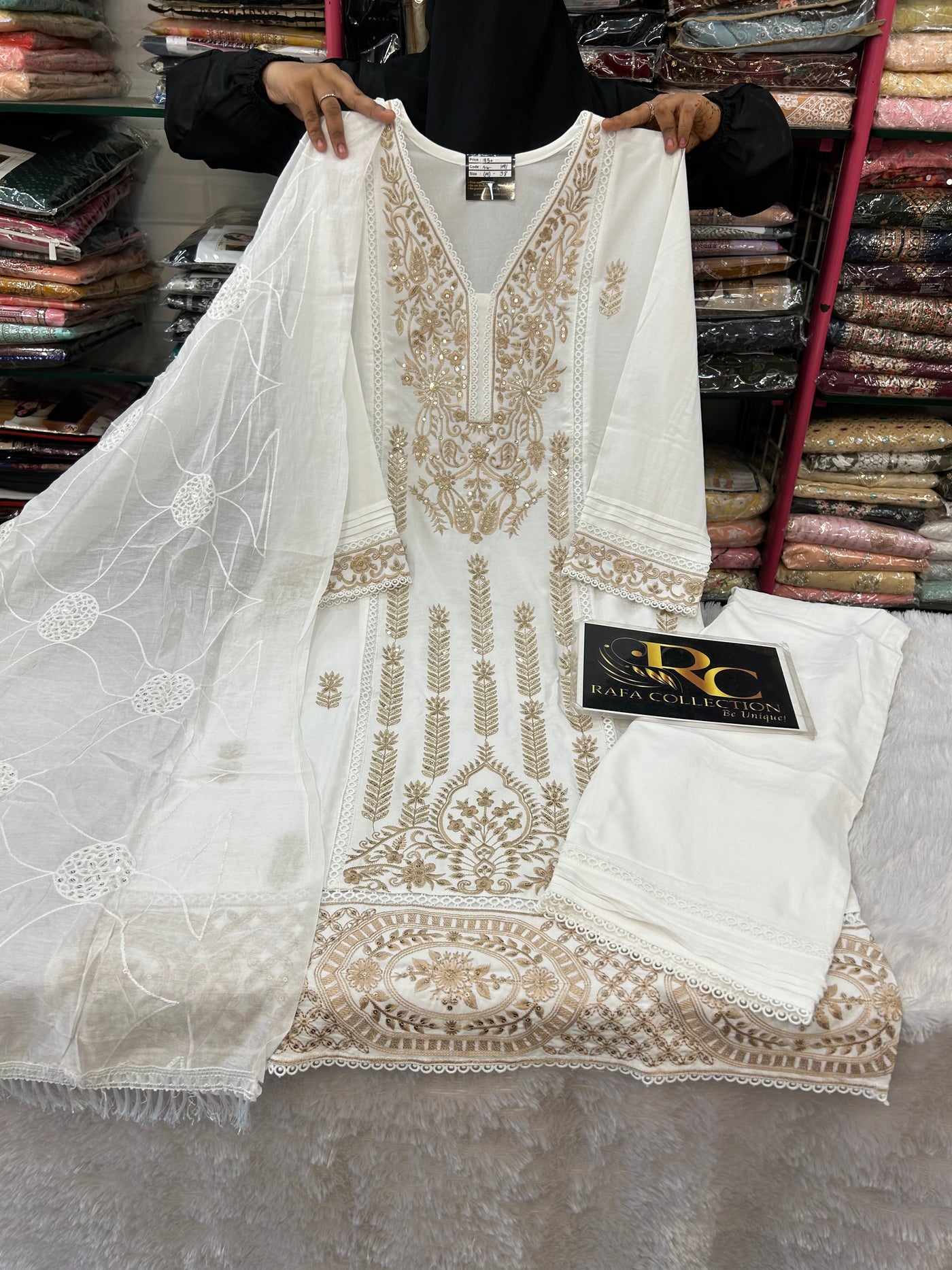 Premium Karachi suit 1081