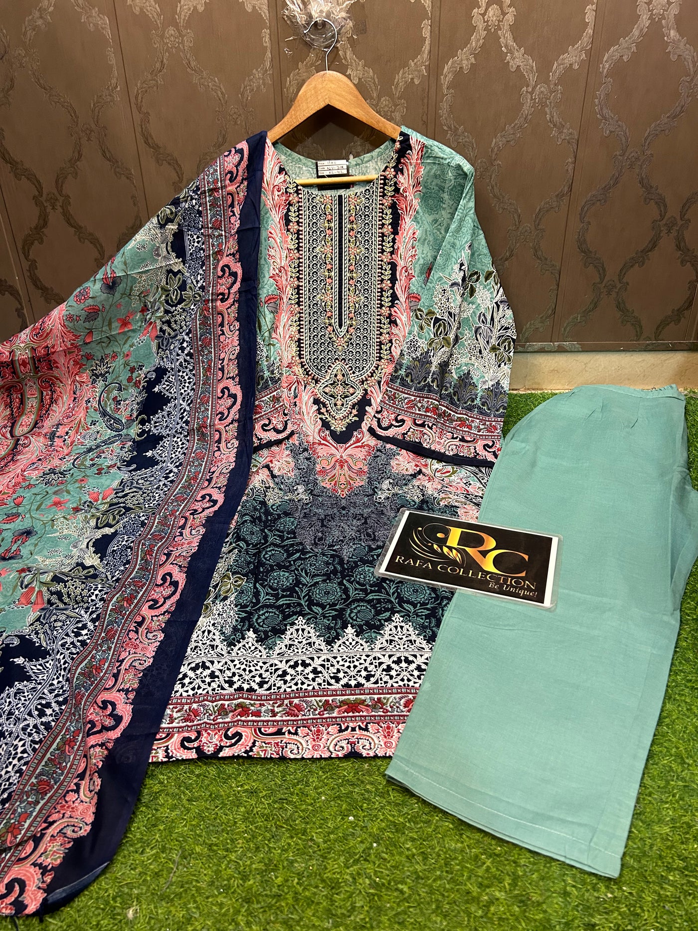 Pakistani Embroidered collection 3001